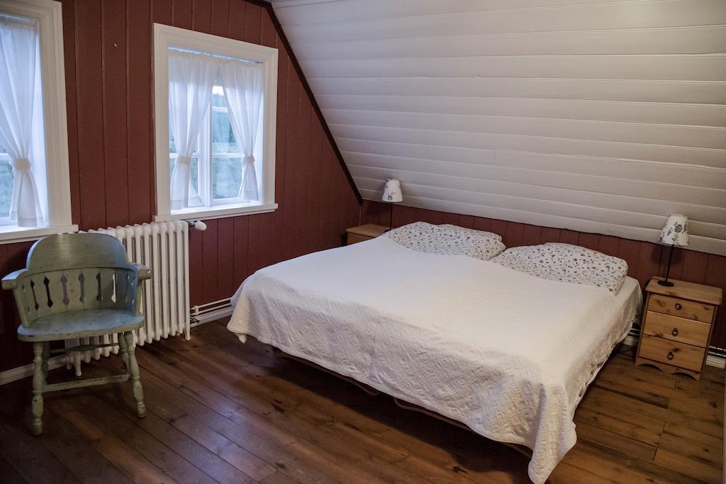 Lambalaekur Guesthouse Borgarnes Room photo